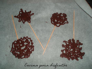 receta PIRULETAS DE CHOCOLATE
