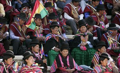 external image 3130G_concentracion_en_sucre_bolivia.JPG