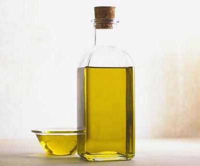 [how-olive-oil-works-31222748225.jpg]