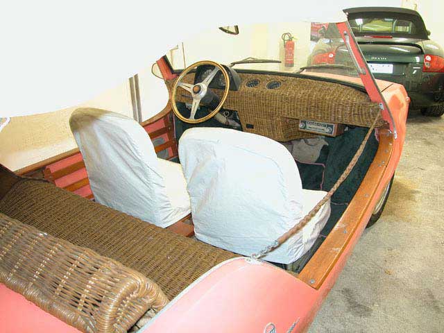 [DG75-05.jpg]