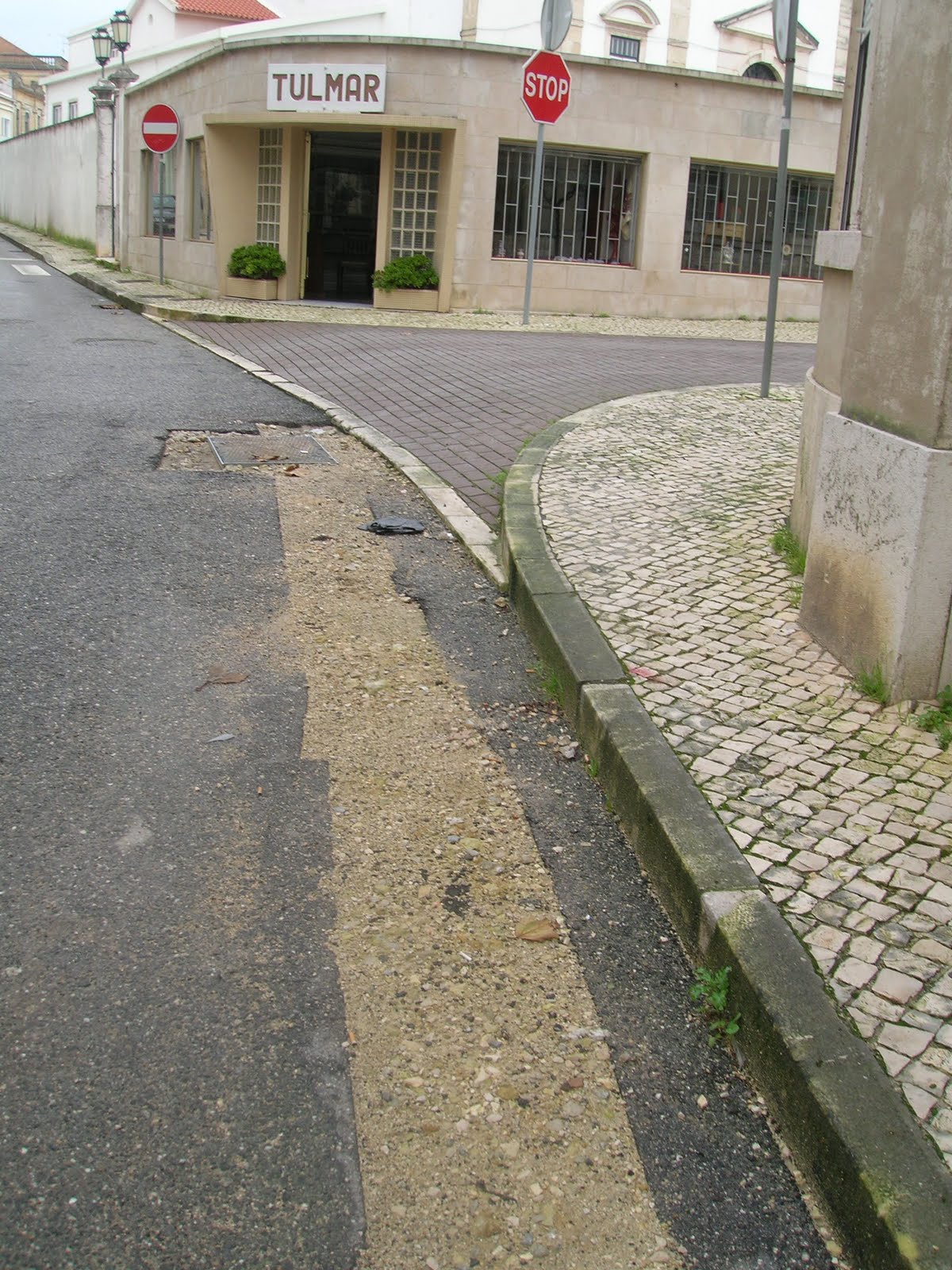 [Tulmar+++buraco.JPG]