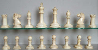 3.25 English vs Scottish Hand Painted Polystone Chess Pieces