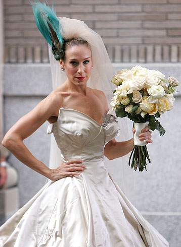 carrie-bradshaw-wedding-dress.jpg