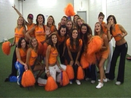 [82154-Cheerleaders.jpg]