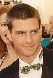 [175px-Tom_cruise_1989[1].jpg]