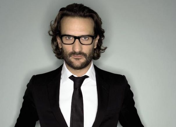 bruises on my mind //////////////FREDERIC BEIGBEDER