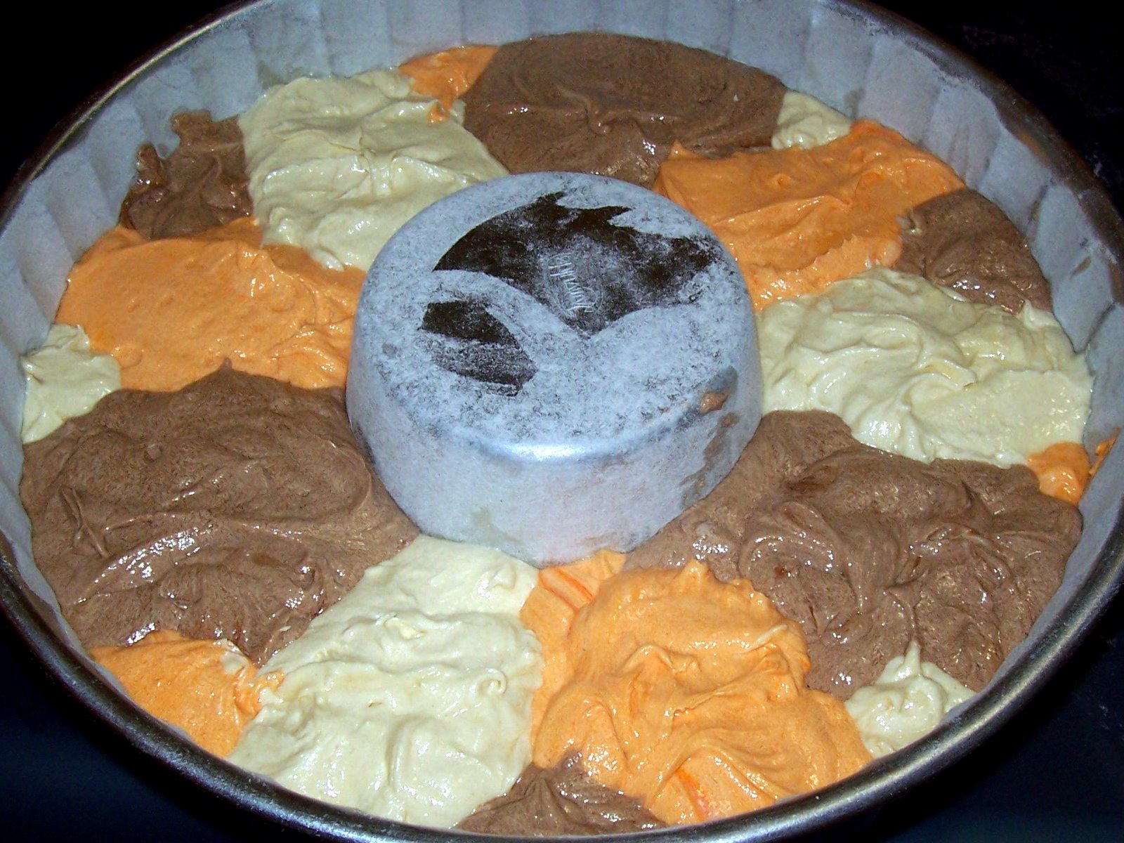 [Marble+Ring+Cake4.JPG]