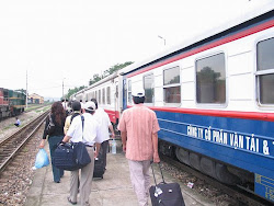 TÀU DU LỊCH SAPA