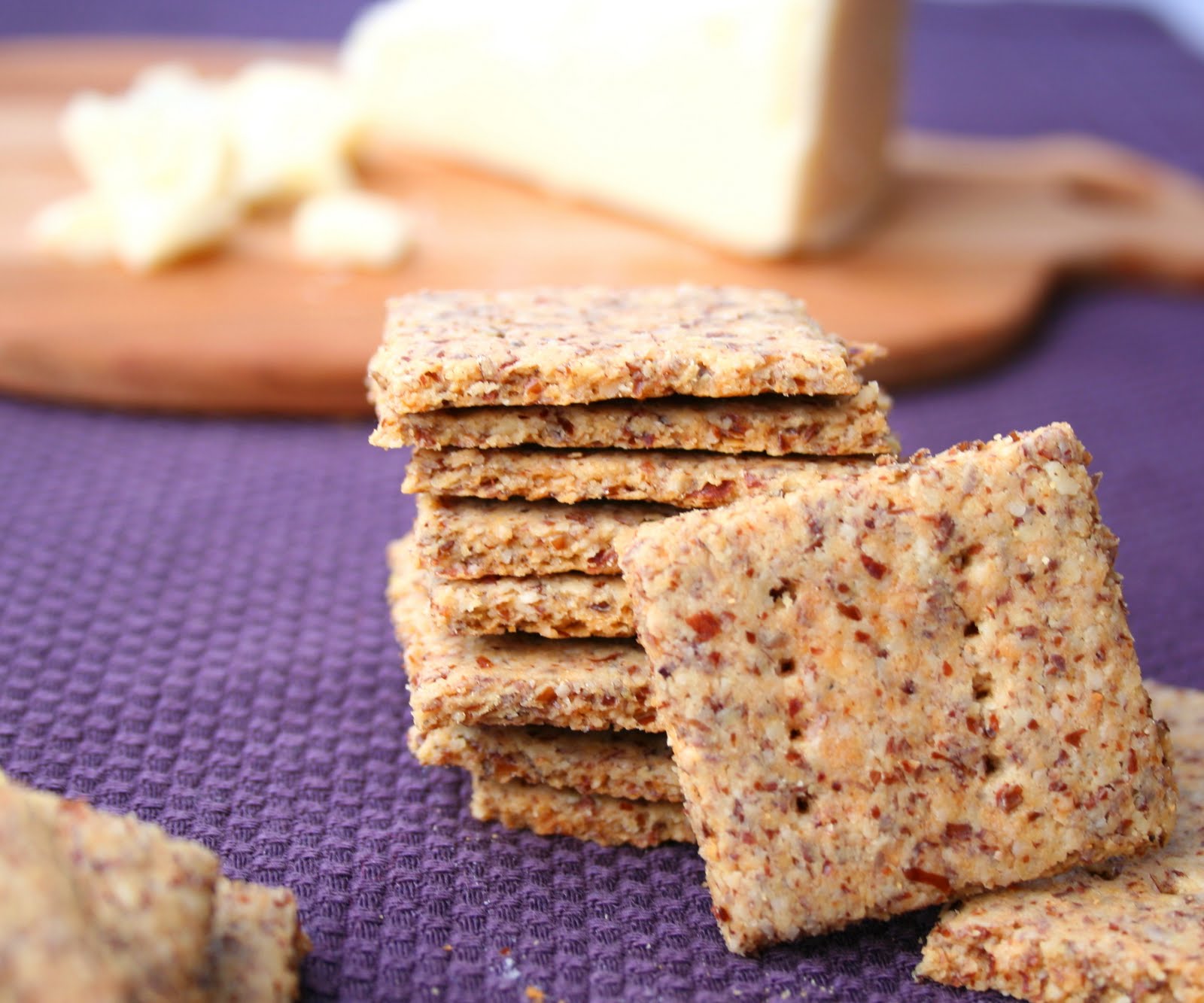 Cheddar Asiago Crackers (Low Carb) All Day I Dream About Food