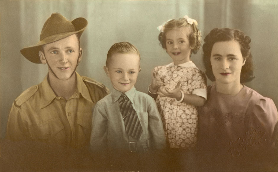 [Sheahan+Family+-+Small.jpg]