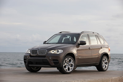 2011 BMW X5 First Look