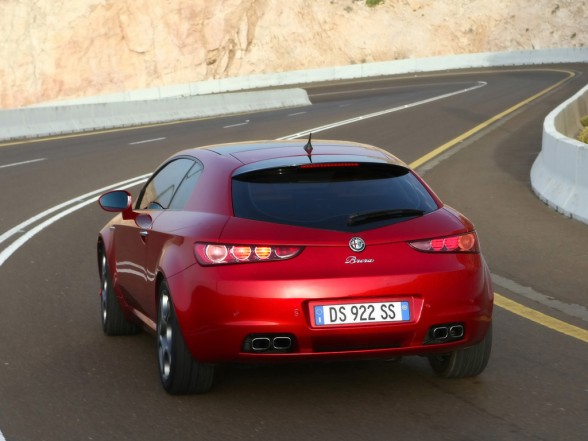 [2009-Alfa-Romeo-Brera-Rear-View.jpg]