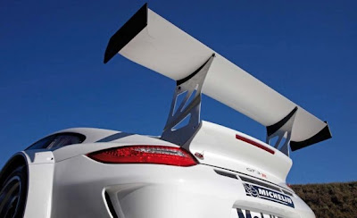 2010 Porsche 911 GT3 R Rear Wing View