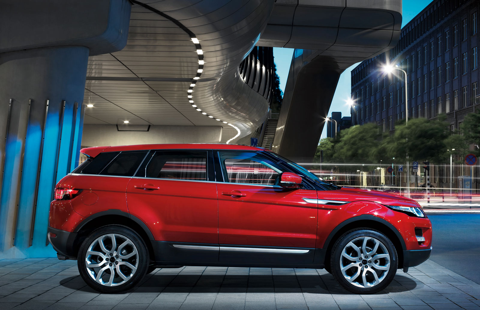 Luxury Cars 2012 Land Rover Range Rover Evoque 5 Door Official Photos