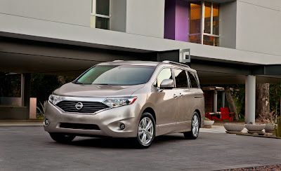 2011 Nissan Quest Photos