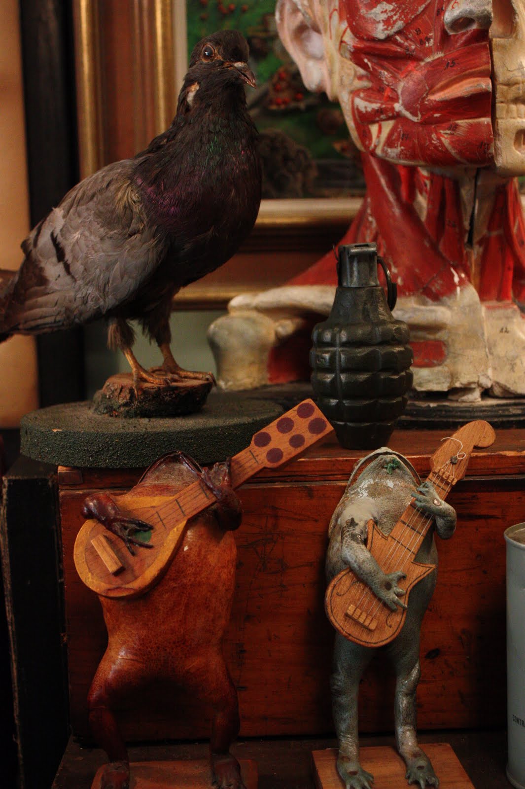 Obscura Antiques & Oddities September 2010