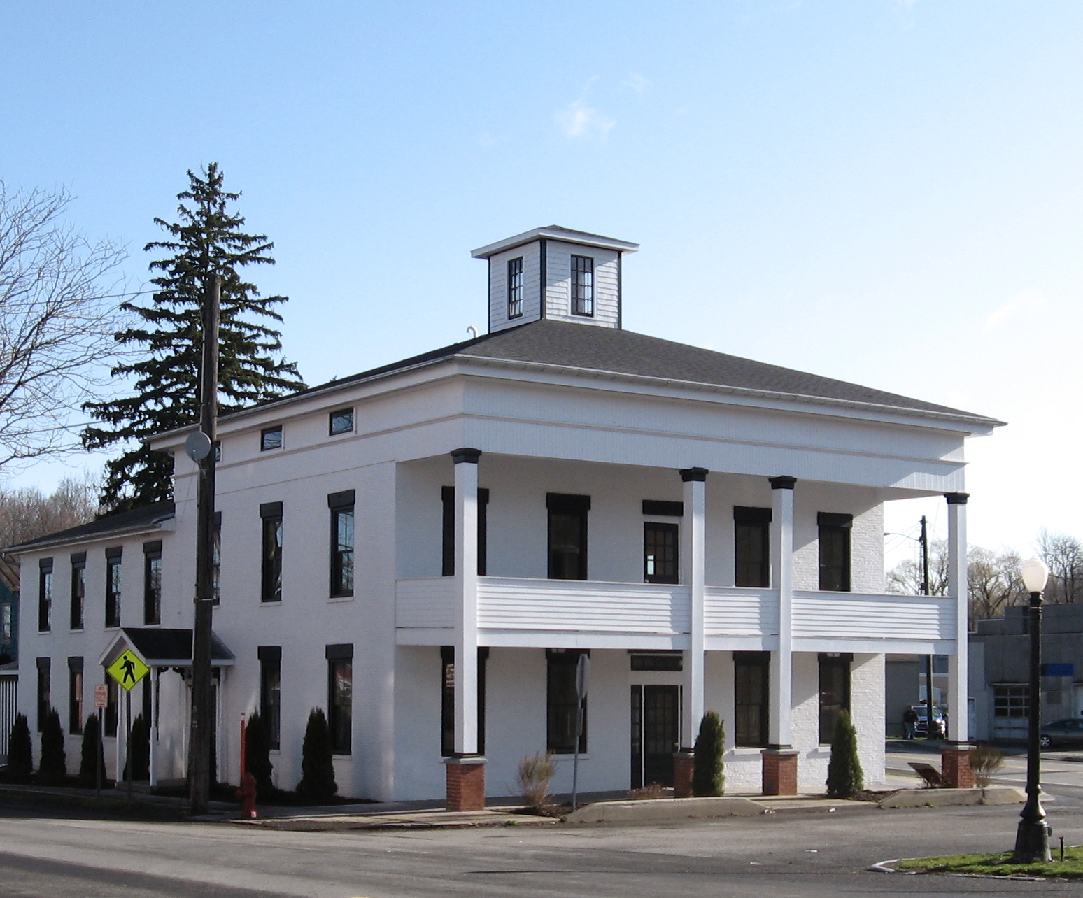 Byron Hotel