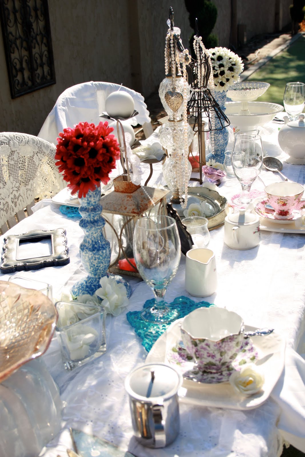 The Trendy Table Gallery