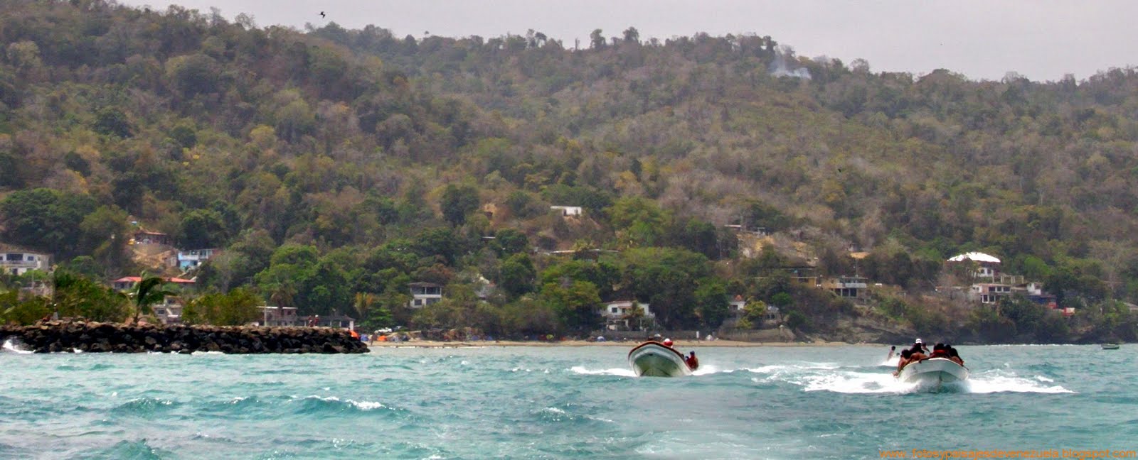 Fotos y Paisajes de Venezuela Playa de Chuspa Abril 2010 II