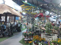 Parklea Market - stalls