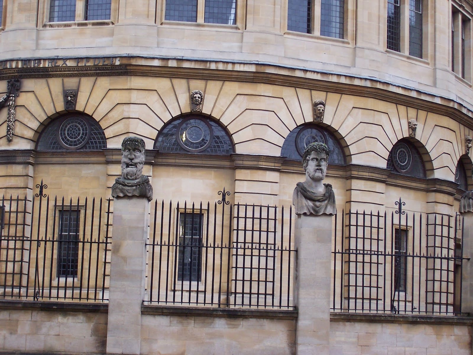 Blackwells+oxford+opening