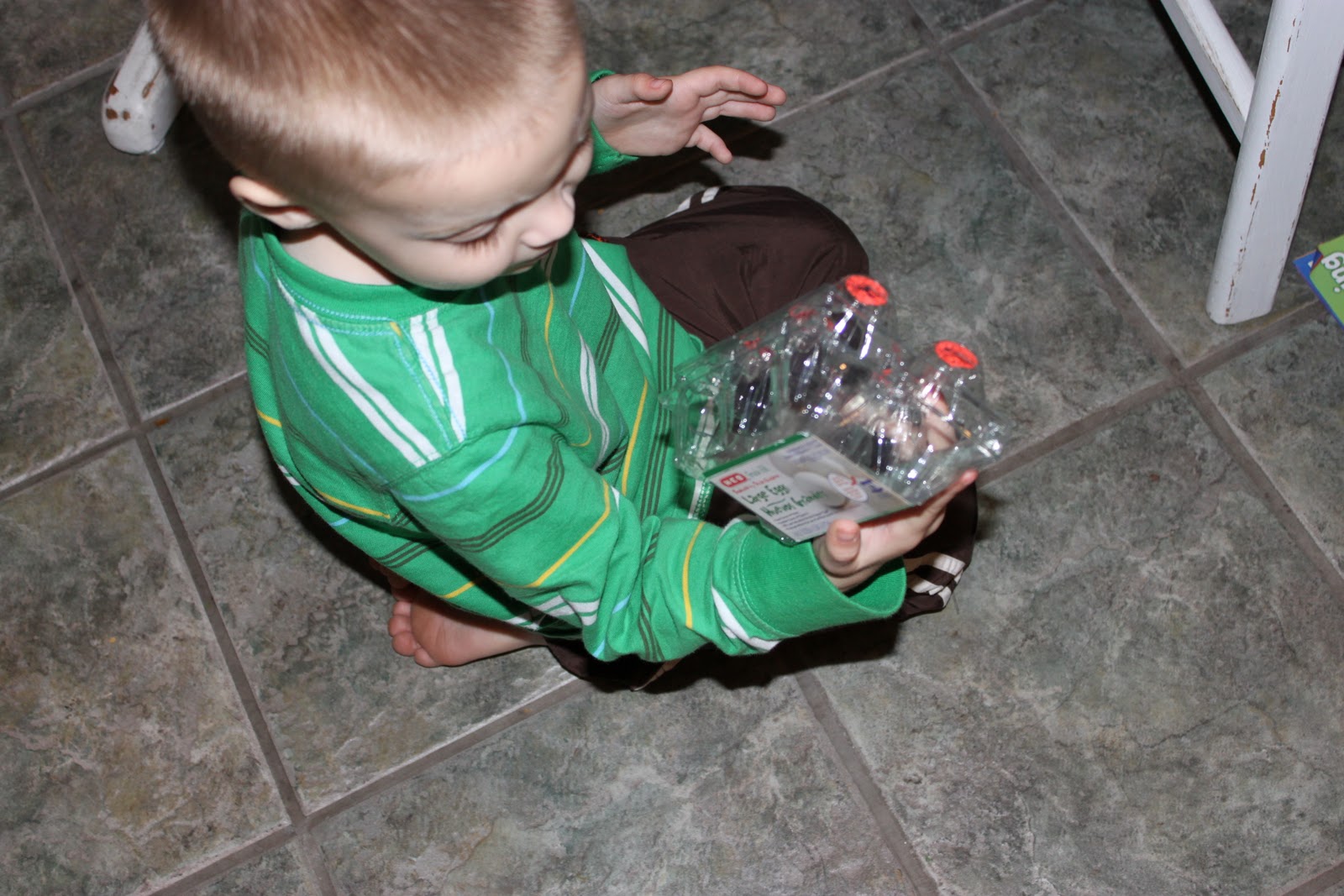 The Activity Mom Egg Carton Game The Activity Mom