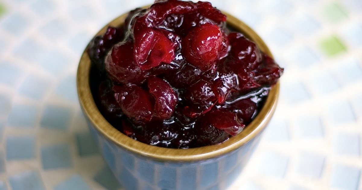 The Ginger Cook: Red Wine Cranberry Sauce