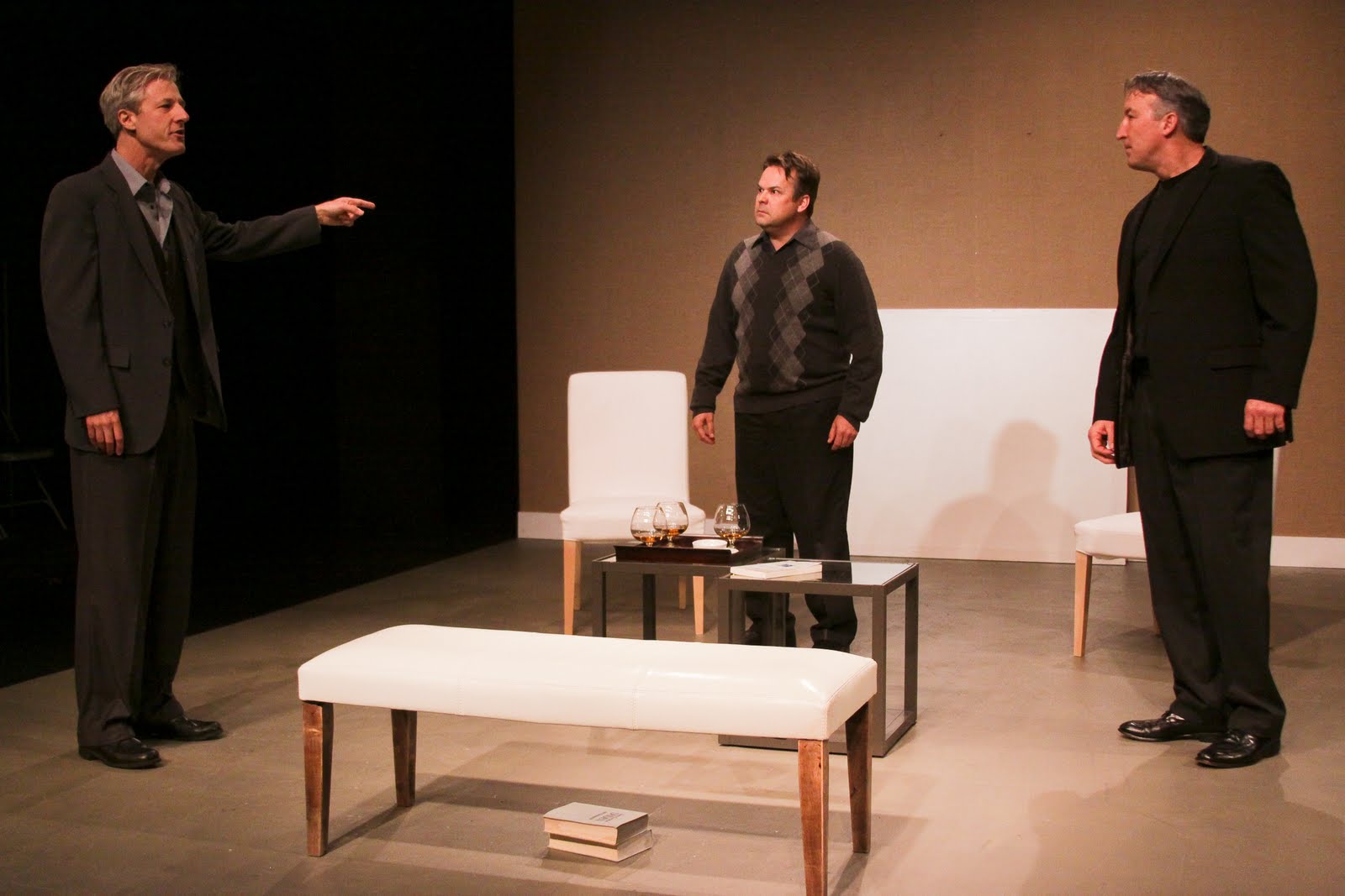 Suzanne Angeo reviews "Art" by Yasmina Reza at Sixth Street Playhouse