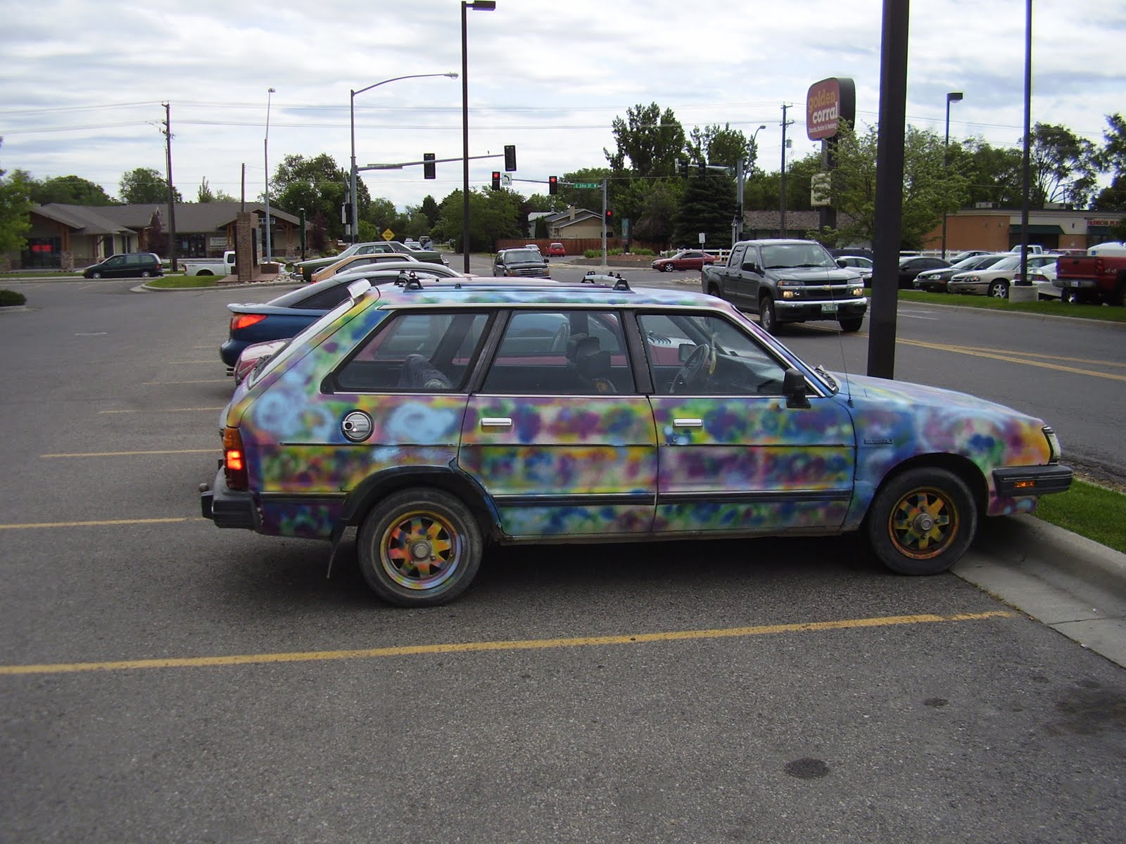 [2+-+Hippie+Subaru.JPG]