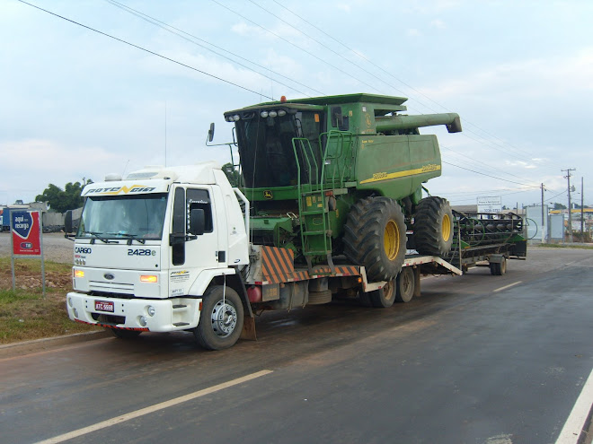 TRANSPORTE DE COLHEITADEIRAS STS