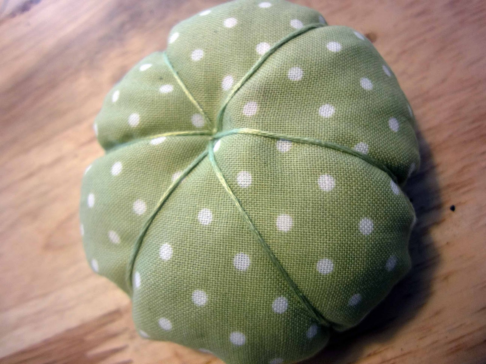 Better Life Blog Emery Sand Pincushion Tutorial
