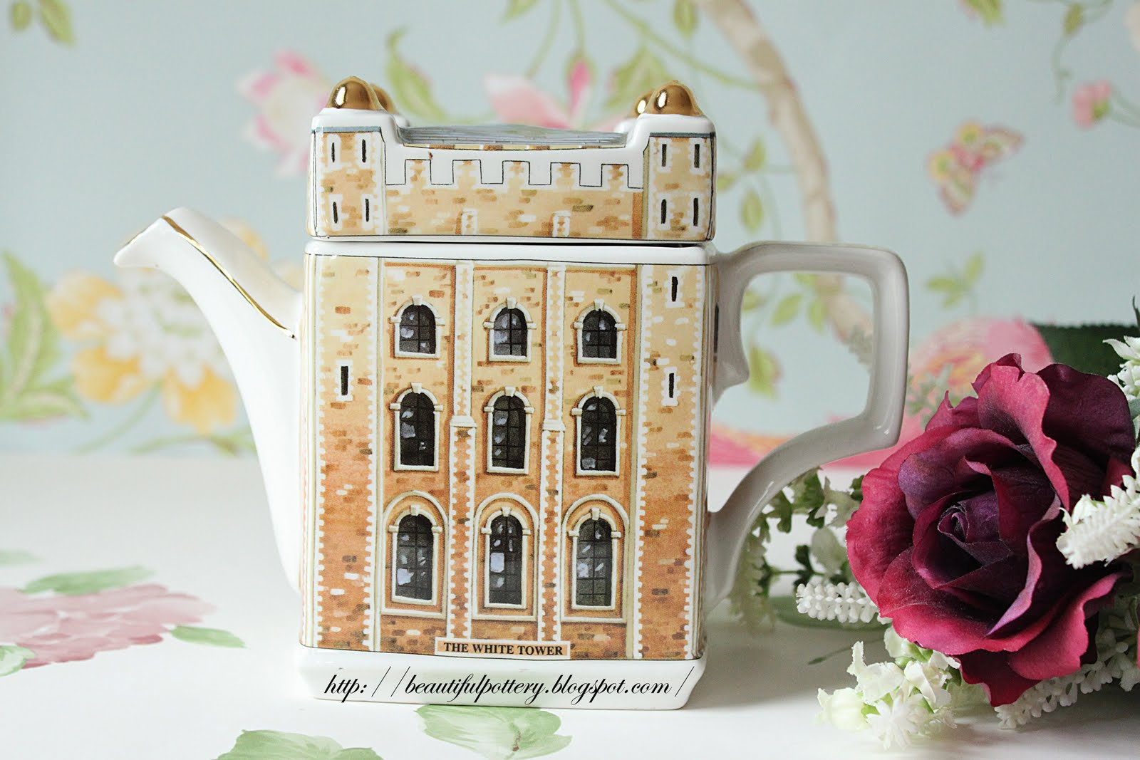 BEAUTIFUL POTTERY Unusual Teapots Part 2