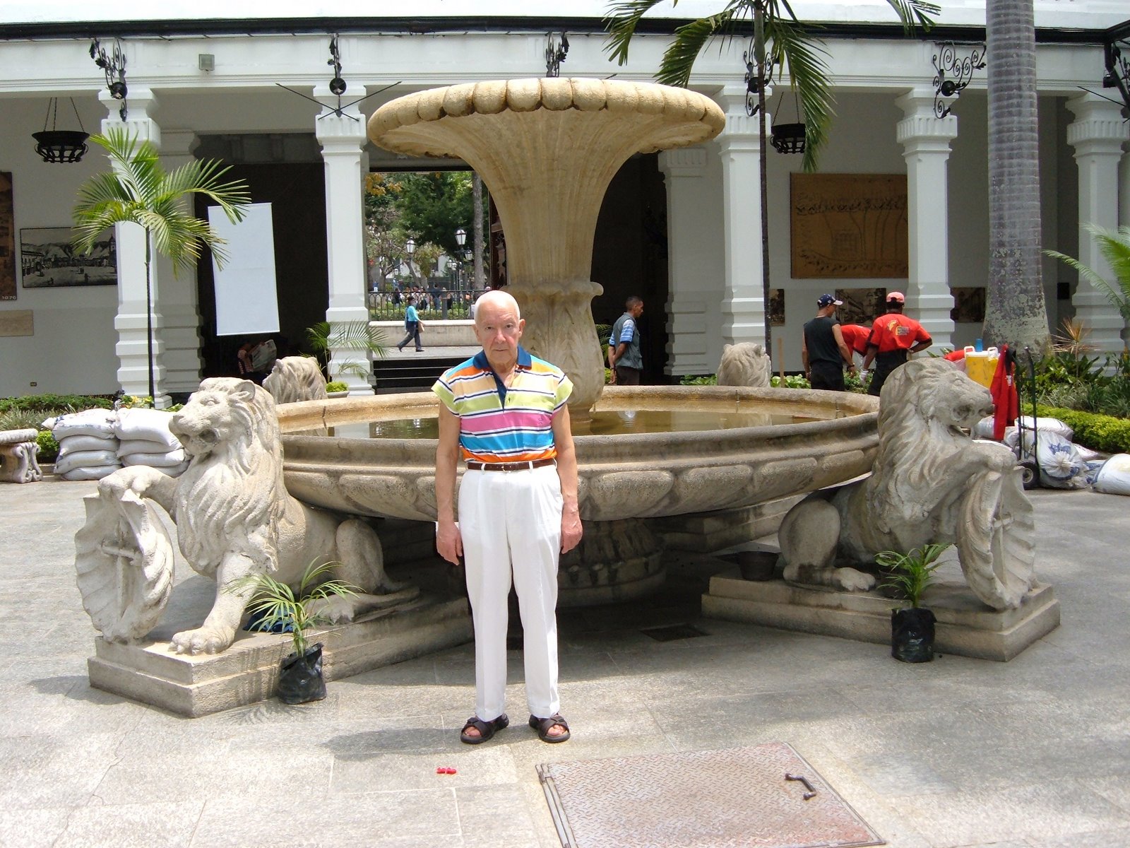 [DSCF0792.JPG]