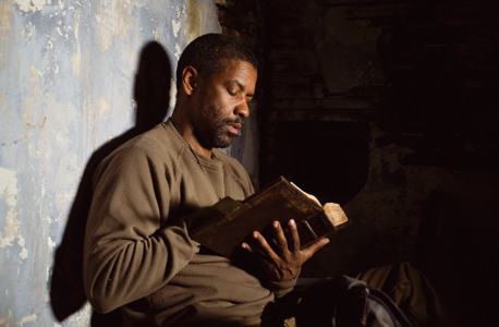 [el-libro-de-eli-foto24.jpg]