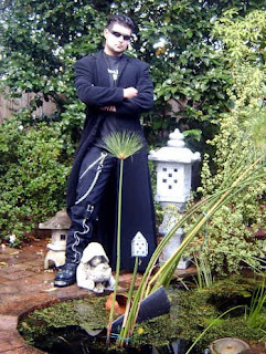 Matthew from Australia in his AbbyShot Lobby Trench