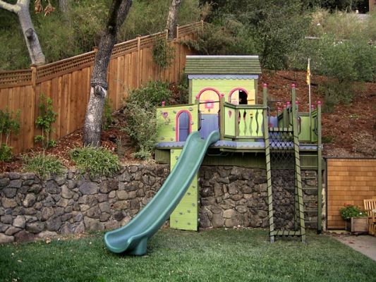 Affection for Detail: Outdoor Spaces for Children