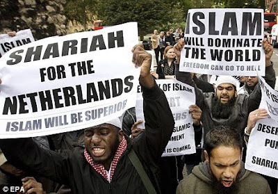 ISLAM FREEDOM SUCKS ISLAM FREEDOM SUCKS