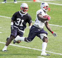 Deion Branch Wiki | Deion Branch Pics