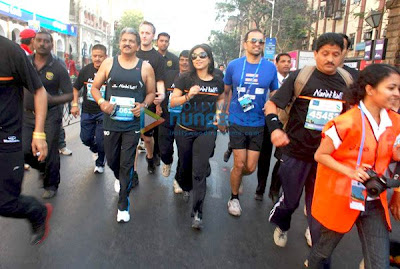 Web Media Portal » Deepika Padukone & Stars at Mumbai Marathon ...