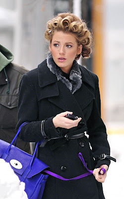 Blake Lively in curls on the set of