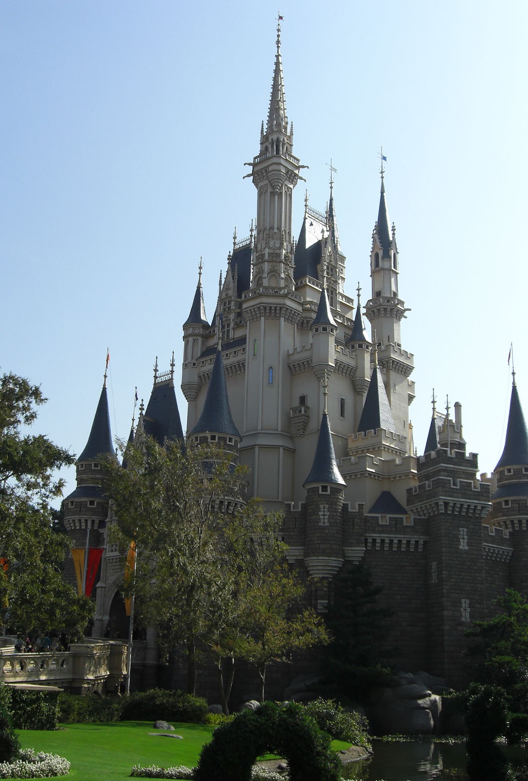 disneyland japan castle
