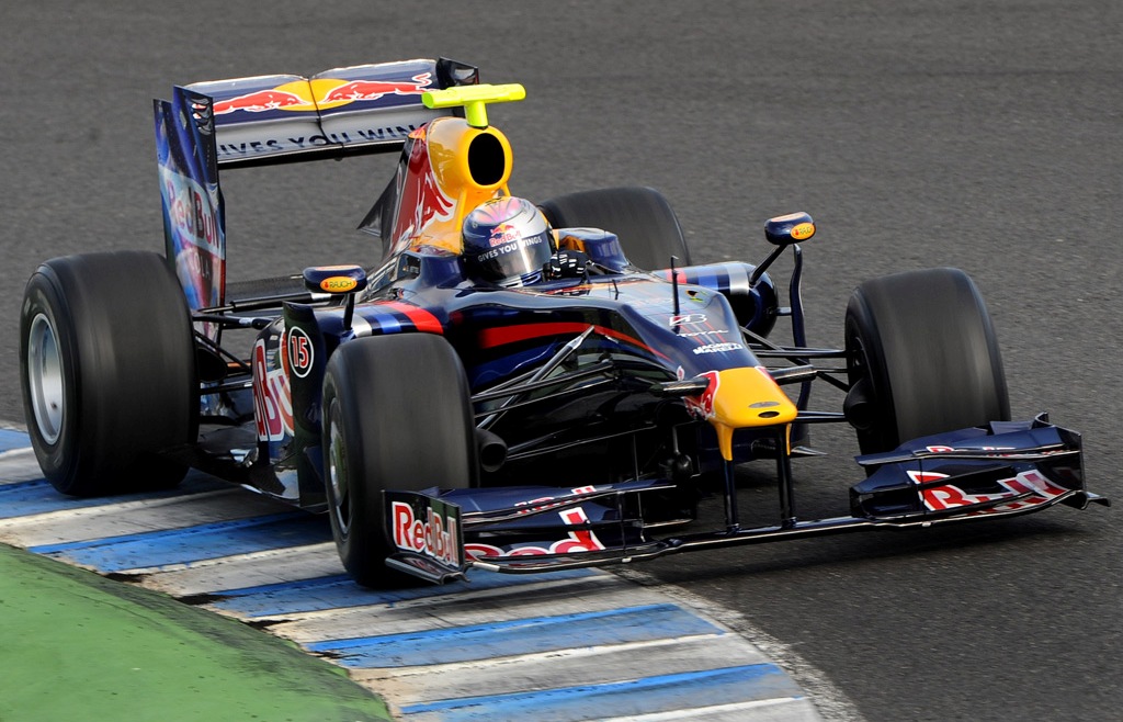 [Red+Bull-2009+RB5+Renault+V8-2.4-32V+-4g.jpg]