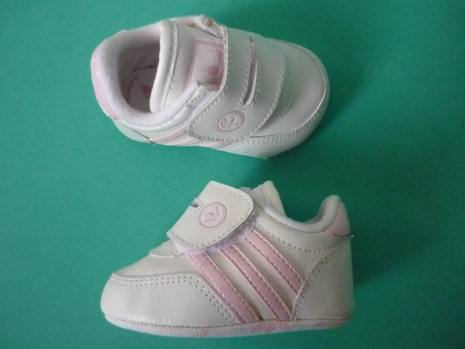 Nurin's Great Collections Brand New Genuine Baby Girl Trainers from