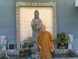 Gambar Bhante Candasilo Thera