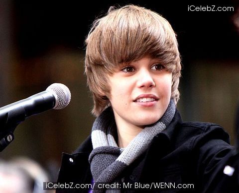 justin bieber girlfriend pictures. justin bieber one time