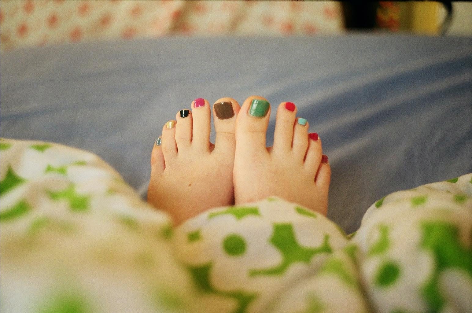 Ayak Resimleri (2. Katalog)