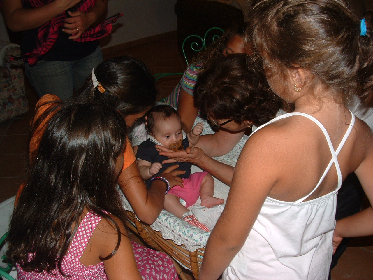[CLARA-7-8-09+Birgi+-Le+baby+sitters.JPG]