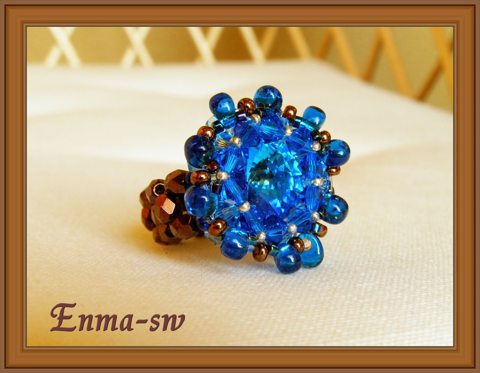 El rinconcito artesano de Enma: Anillo Billevesée Azul