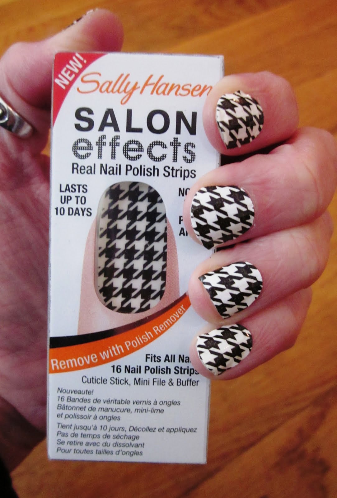 Presenting Sally Hansen's newest product: Salon Effects Nail Polish Strips