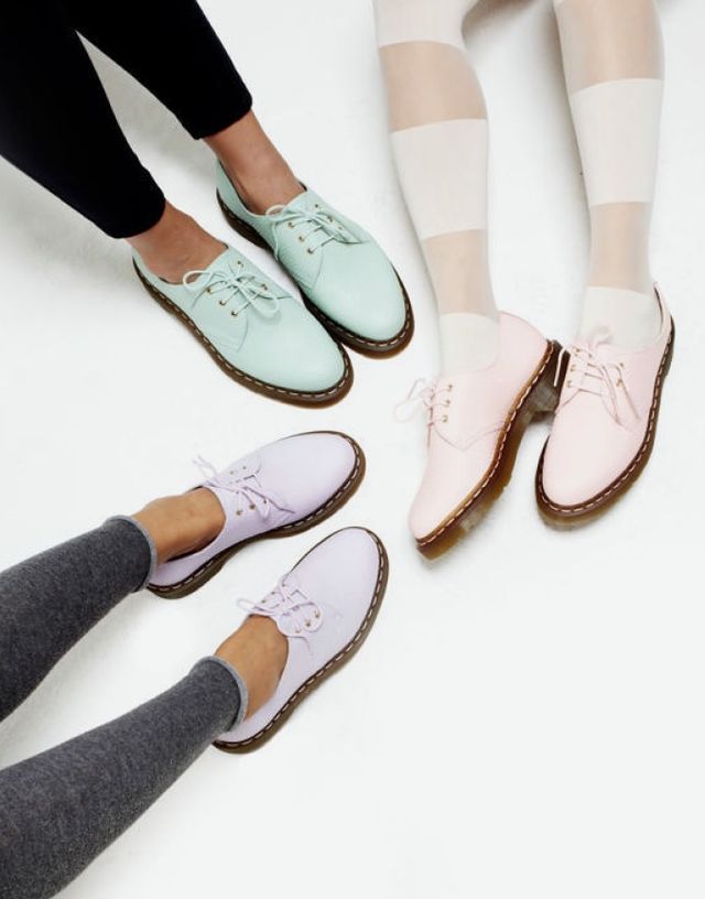 pastel dr martens